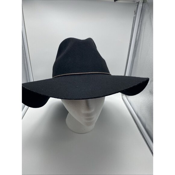 Peter Grimm Other - Peter Grimm True Character Black 100% Wool Hat